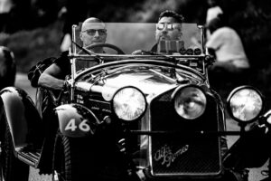 マッチングアプリで身分証明書は必要なのか？