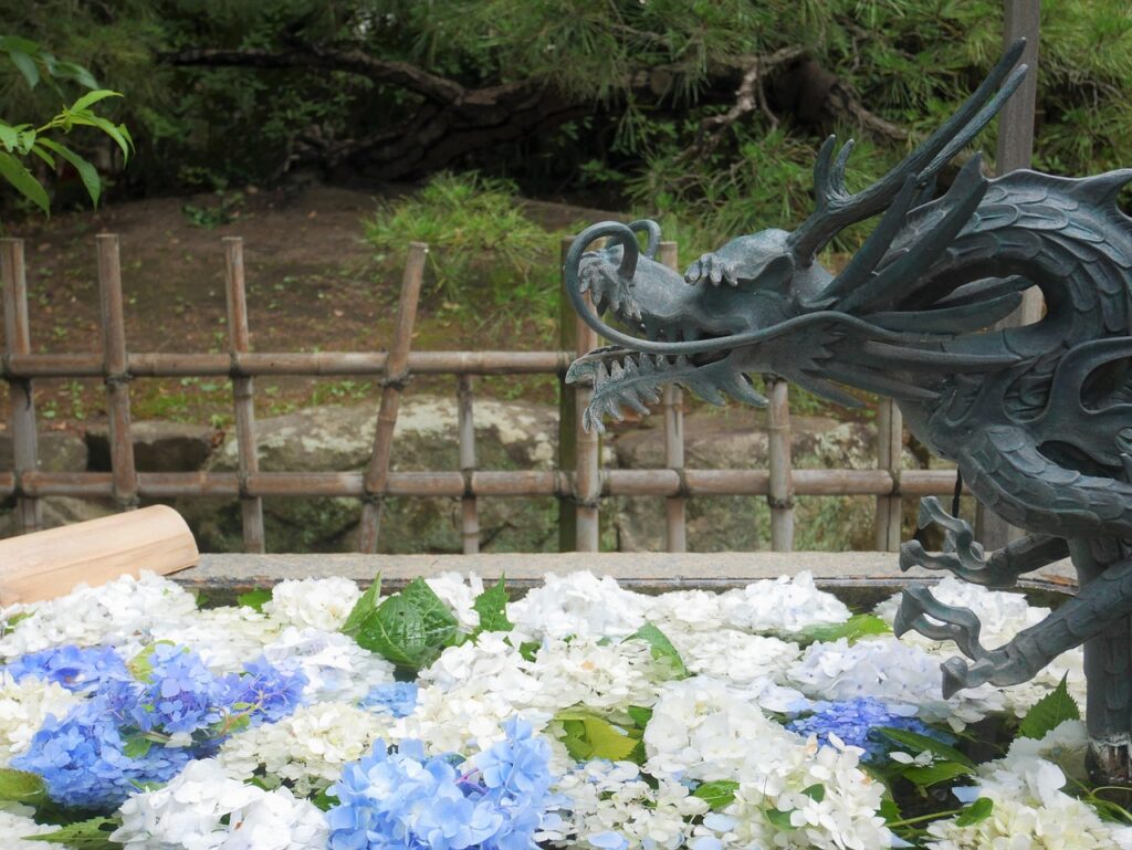 withアプリの年齢層別利用状況はどのようになっている？