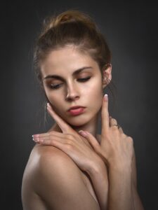 婚活アプリは女性に無料で利用されるのはなぜ？